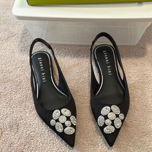 NEW!!! Gianni Bini Silver Embellished Black Heels